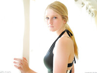 Mandy. Snyder, iso perse teini