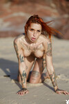 Ana Almeida, seksikäs tatuoitu tyttö