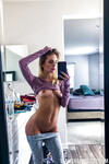 Natalie Knight Seksikäs blondi mimmi