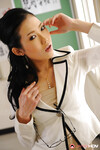 Yui Komine, kuuma hoitaja
