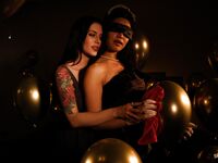 Sisäkkö, jolla oli rintapommi, Scarlett Alexis, suihinoton jälkeen, syvästi kusessa