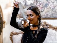 Freya Von Doom ja Claire Roos naivat toisiaan kuin maailmanloppu