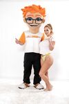 Blondi tyttö Savannah Bond ei malta odottaa saada seksiä