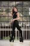 Hymiötyttö Remy Lacroix nai vanhempaa Marcusta Lontoosta