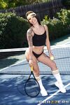 Tattoo tennis tyttö Gina Valentina avoimella kentällä vittu xander Corvus