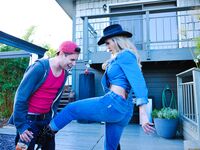 Brandi Love - lehmityttö