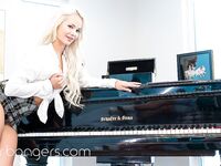 Elsa Jean - Pov vitun