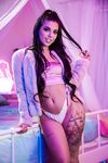 Gina Valentina, búja-rakastaja