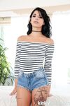 Gina Valentina ja hieroja