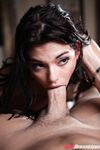 Gina Valentina - rakastaa isoa mulkkua