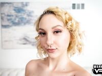 Skylar Vox kova lanka