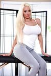 Nicolette Shea hankala hieroja milf
