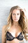 Nicole Aniston a fulos anyuka