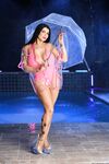 Romi Rain ja musta keihäs