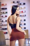 Emily Willis, lutkamainen teinityttö
