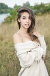 Avery - MetArt