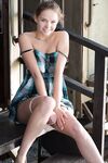 Faina Bona - MetArt