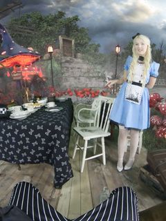 Lovita Fate, Darcia Lee. Vr digás