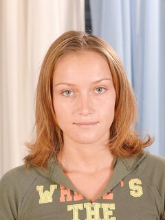 Kathia Nobili ja lasidildo